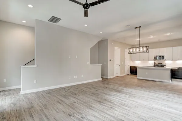 $4,100 | 3809 Valley View Road, Unit 13, Austin, TX 78704