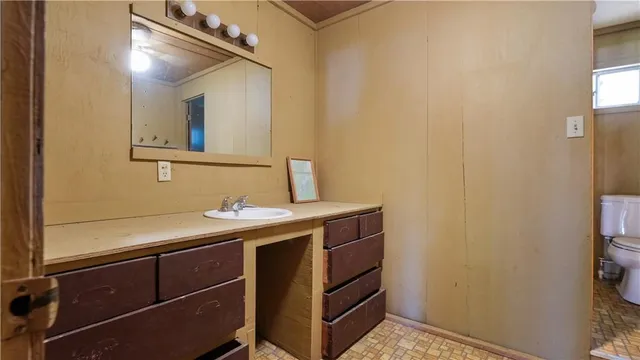 $260,000 | 106 Indian Hills Road, Forest Hill, LA 71430