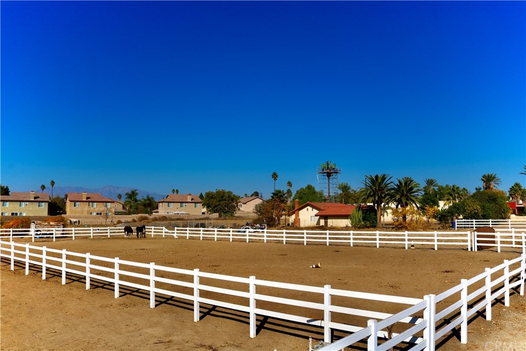10327 Wells Riverside Ca Riverside, CA 92505 - Photo 1 of 23