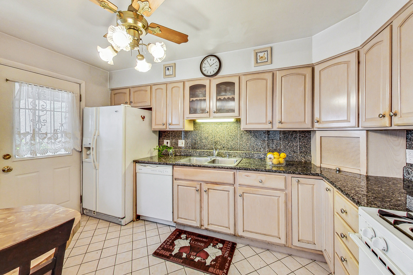 2755 West Rascher Avenue Chicago, IL 60625 - Photo 12 of 38 Gallery Image 12