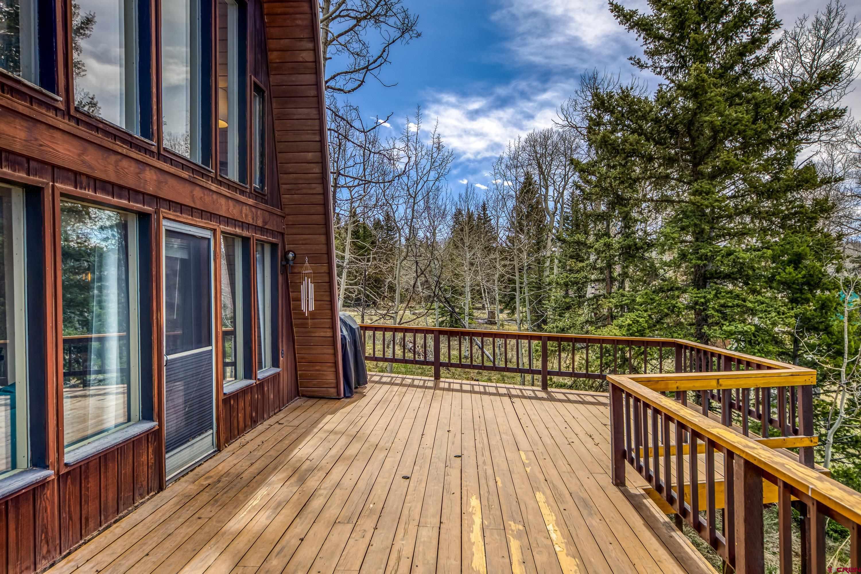 771 Spruce Road Cimarron, CO 81220 - Photo 21 of 34 a view of balcony with double deck