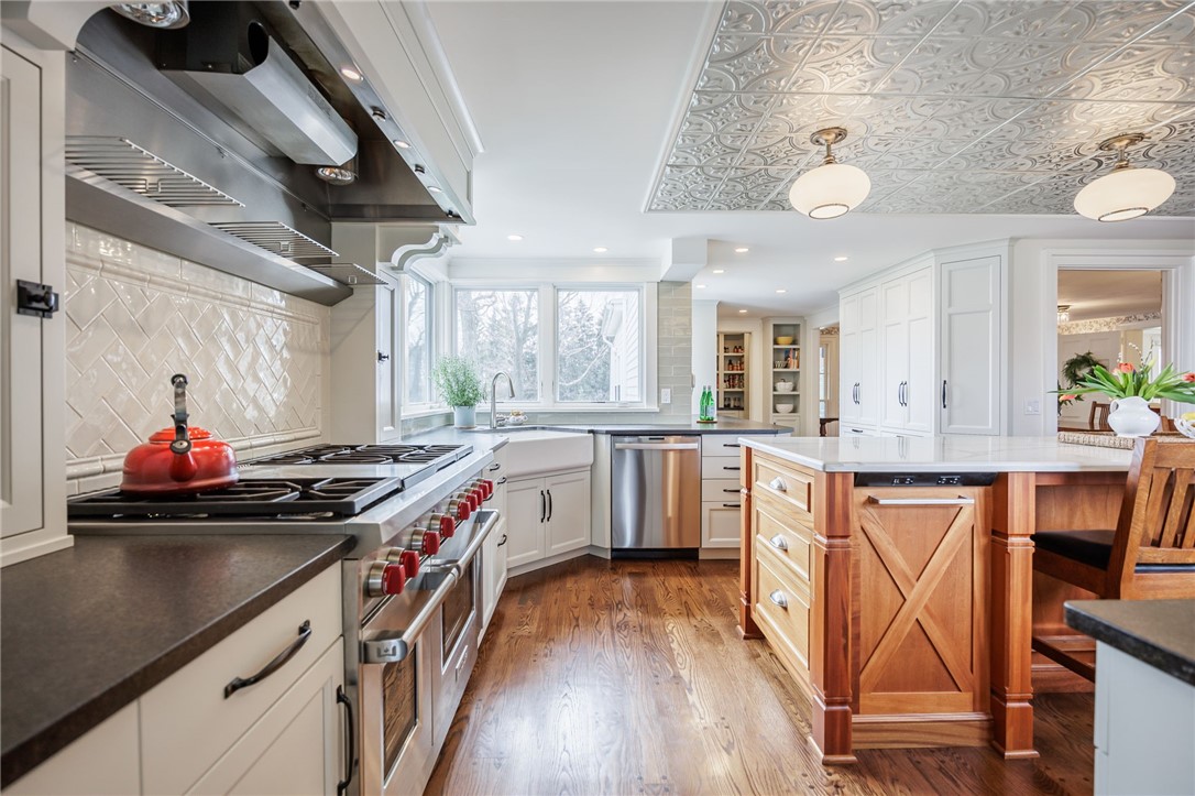 648 Mendon Road Pittsford, NY 14534 - Photo 23 of 50