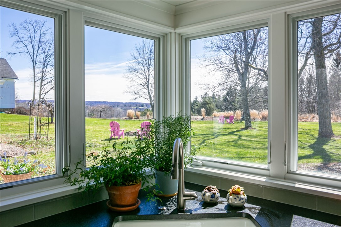 648 Mendon Road Pittsford, NY 14534 - Photo 25 of 50