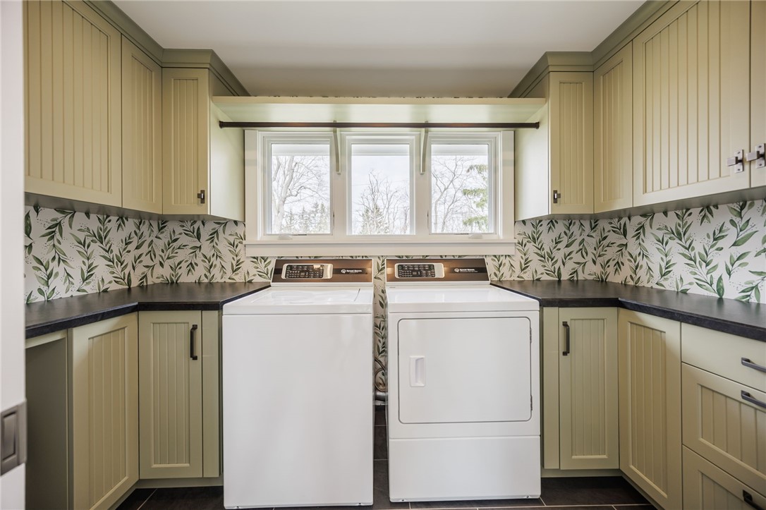 648 Mendon Road Pittsford, NY 14534 - Photo 35 of 50