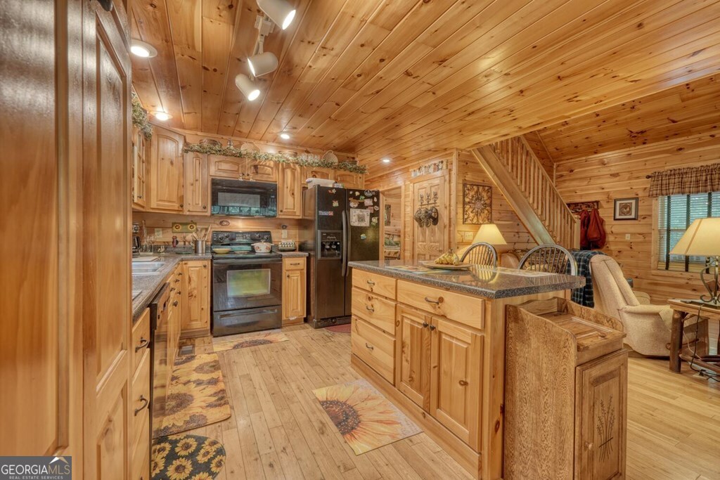 45 K D Lane Ellijay, GA 30540 - Photo 12 of 48