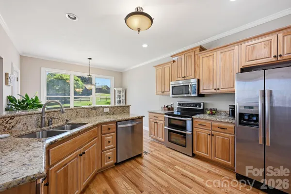 $625,000 | 145 Blue Grass Circle, Mooresville, NC 28117