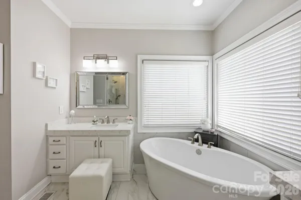 $625,000 | 145 Blue Grass Circle, Mooresville, NC 28117