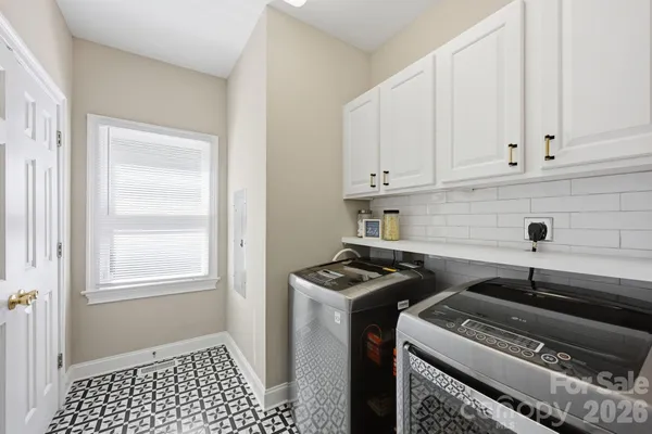 $625,000 | 145 Blue Grass Circle, Mooresville, NC 28117