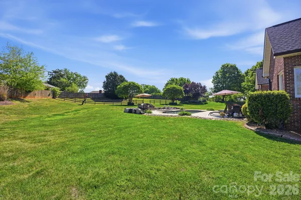 $625,000 | 145 Blue Grass Circle, Mooresville, NC 28117