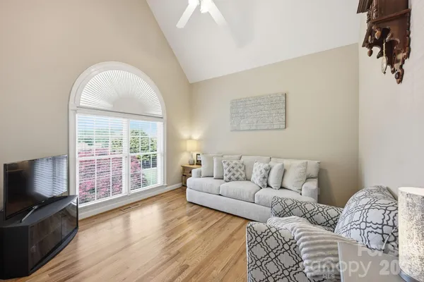 $625,000 | 145 Blue Grass Circle, Mooresville, NC 28117