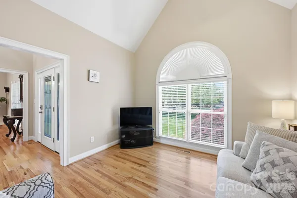 $625,000 | 145 Blue Grass Circle, Mooresville, NC 28117