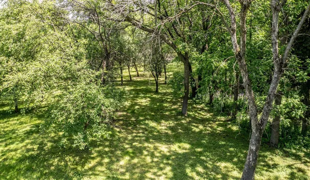 $2,975,000 | 750 Mohican Lane, Mendota Heights, MN 55120