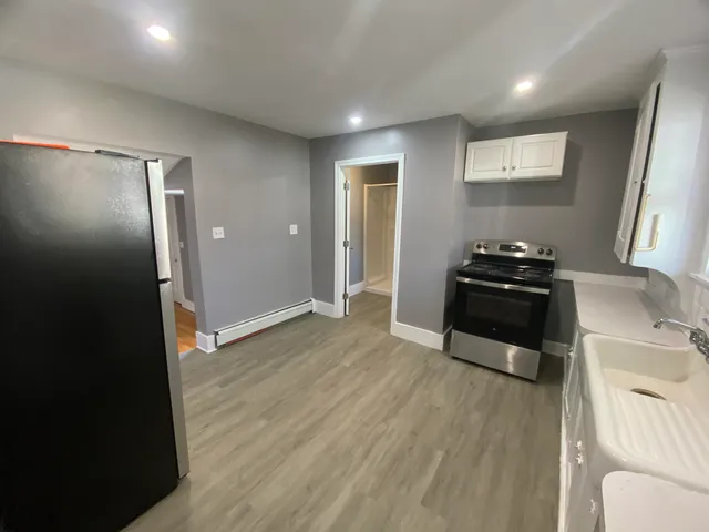 $1,650 | 158 Broad Street, Unit 5, Claremont, NH 03743