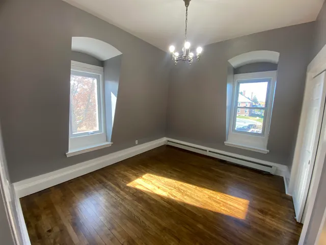 $1,650 | 158 Broad Street, Unit 5, Claremont, NH 03743