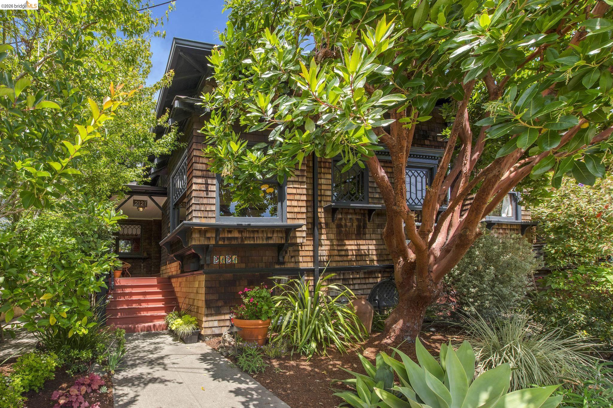 2121 Carleton Street Berkeley, CA 94704 - Photo 1 of 1