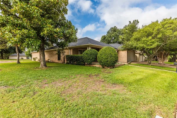 $399,000 | 4145 Westchester Drive, Waco, TX 76710