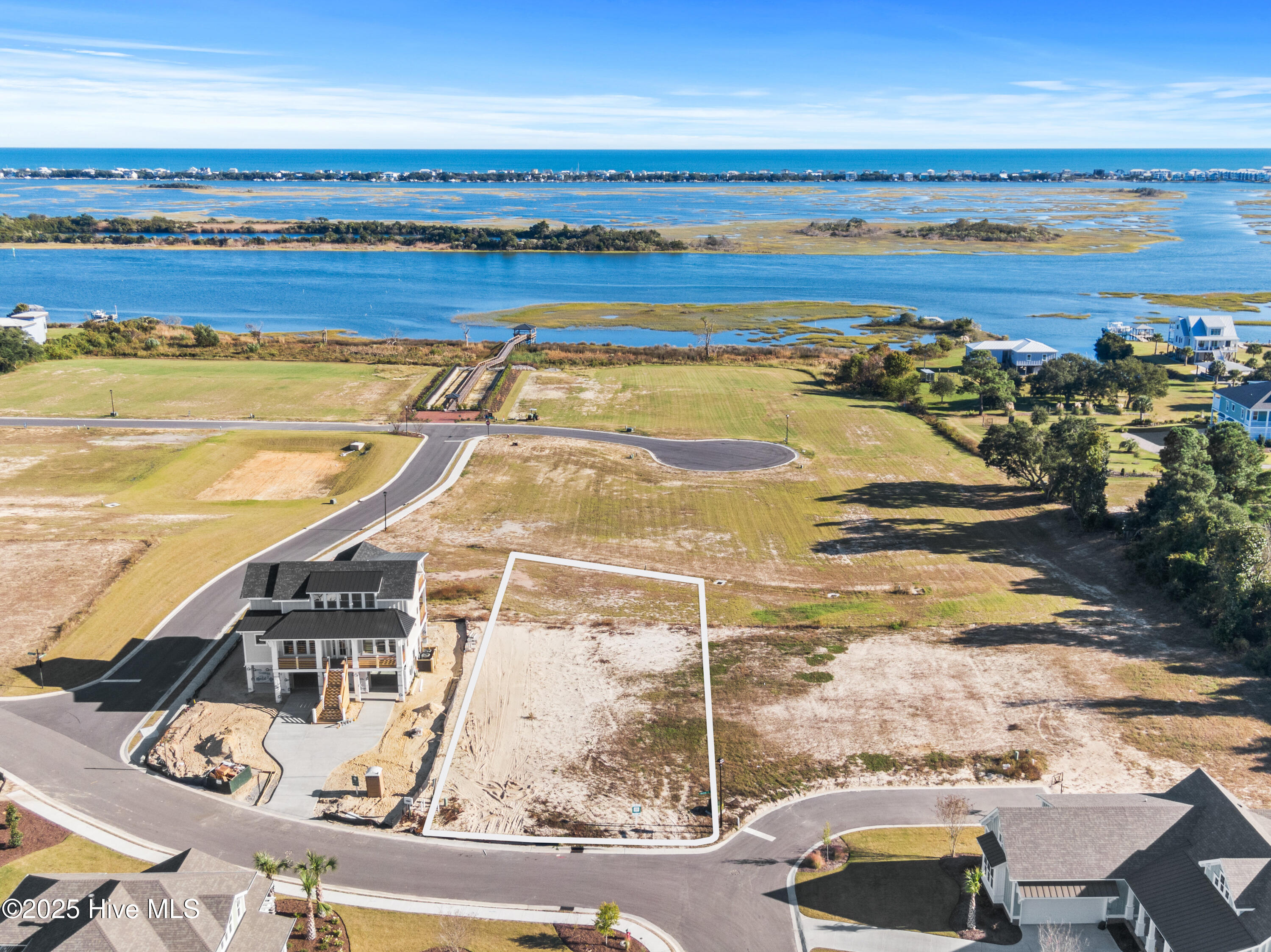 024_011_lot_93-01_448_289_1_184