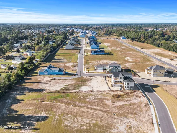 $575,000 | 10 Solstice Way, Hampstead, NC 28443