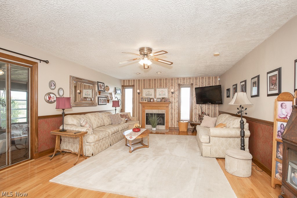 37763 Barres Road North Ridgeville, OH 44039 - Photo 17 of 30
