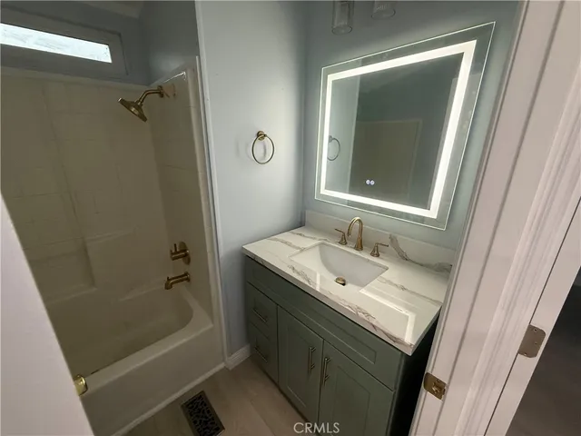 $124,450 | 716 North Grand, Unit D3, Covina, CA 91724