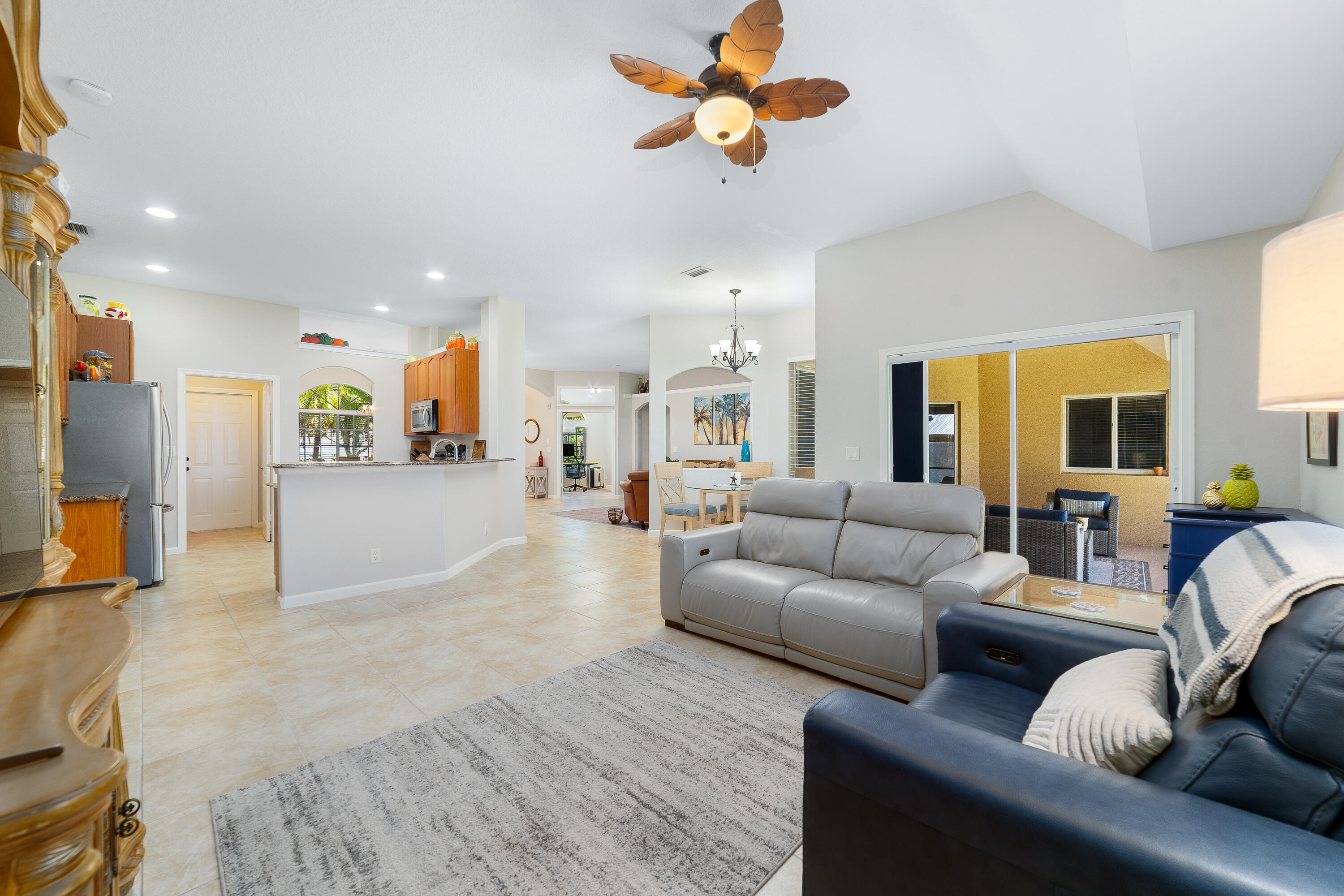 2185 3rd Lane Southwest Vero Beach, FL 32962 - Photo 12 of 32 _DSC0128