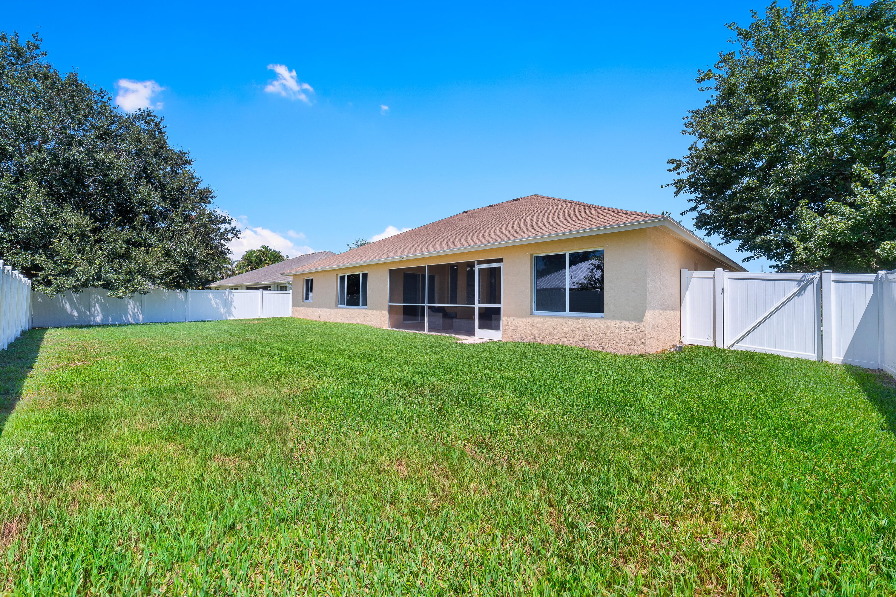 2185 3rd Lane Southwest Vero Beach, FL 32962 - Photo 26 of 32 _DSC0855