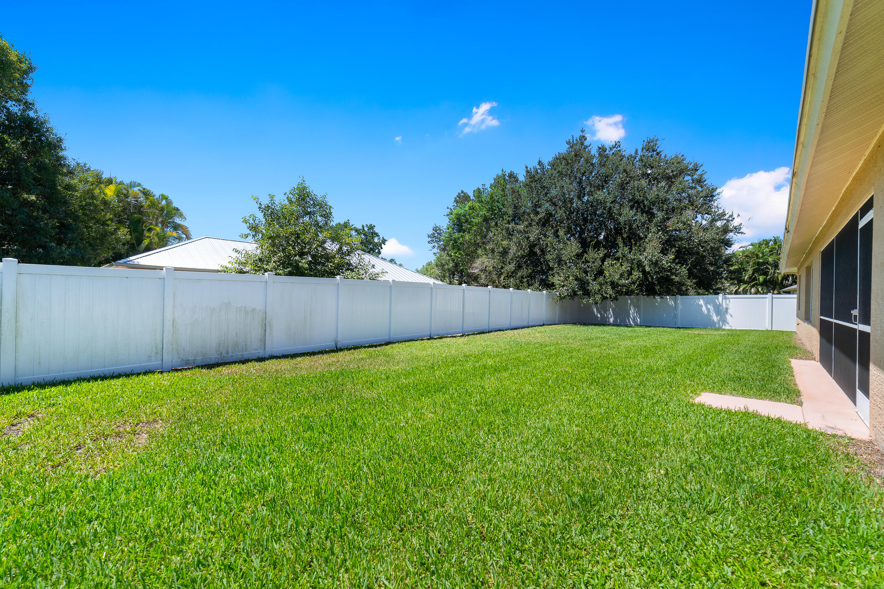 2185 3rd Lane Southwest Vero Beach, FL 32962 - Photo 28 of 32 _DSC0870