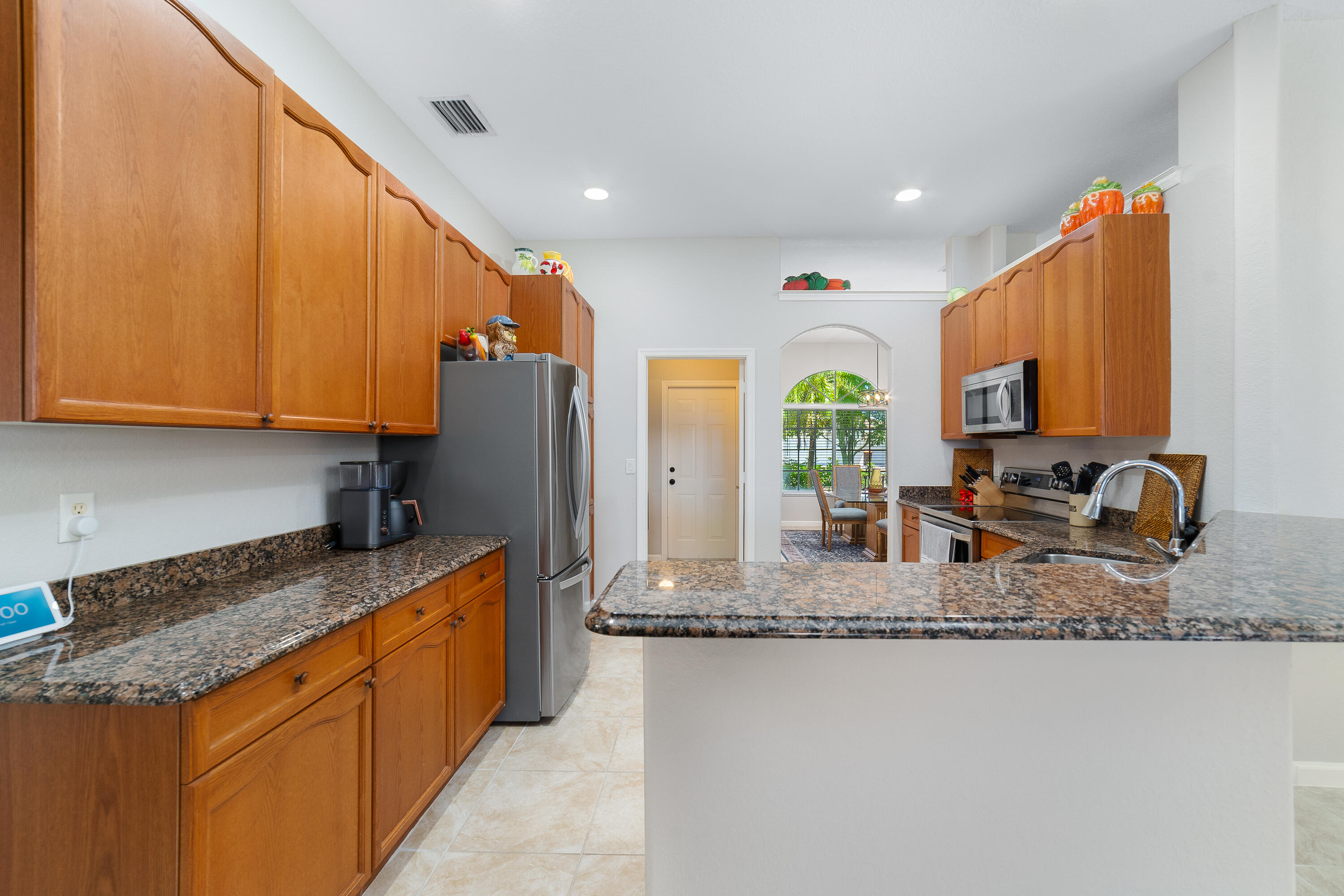 2185 3rd Lane Southwest Vero Beach, FL 32962 - Photo 5 of 32 _DSC0130