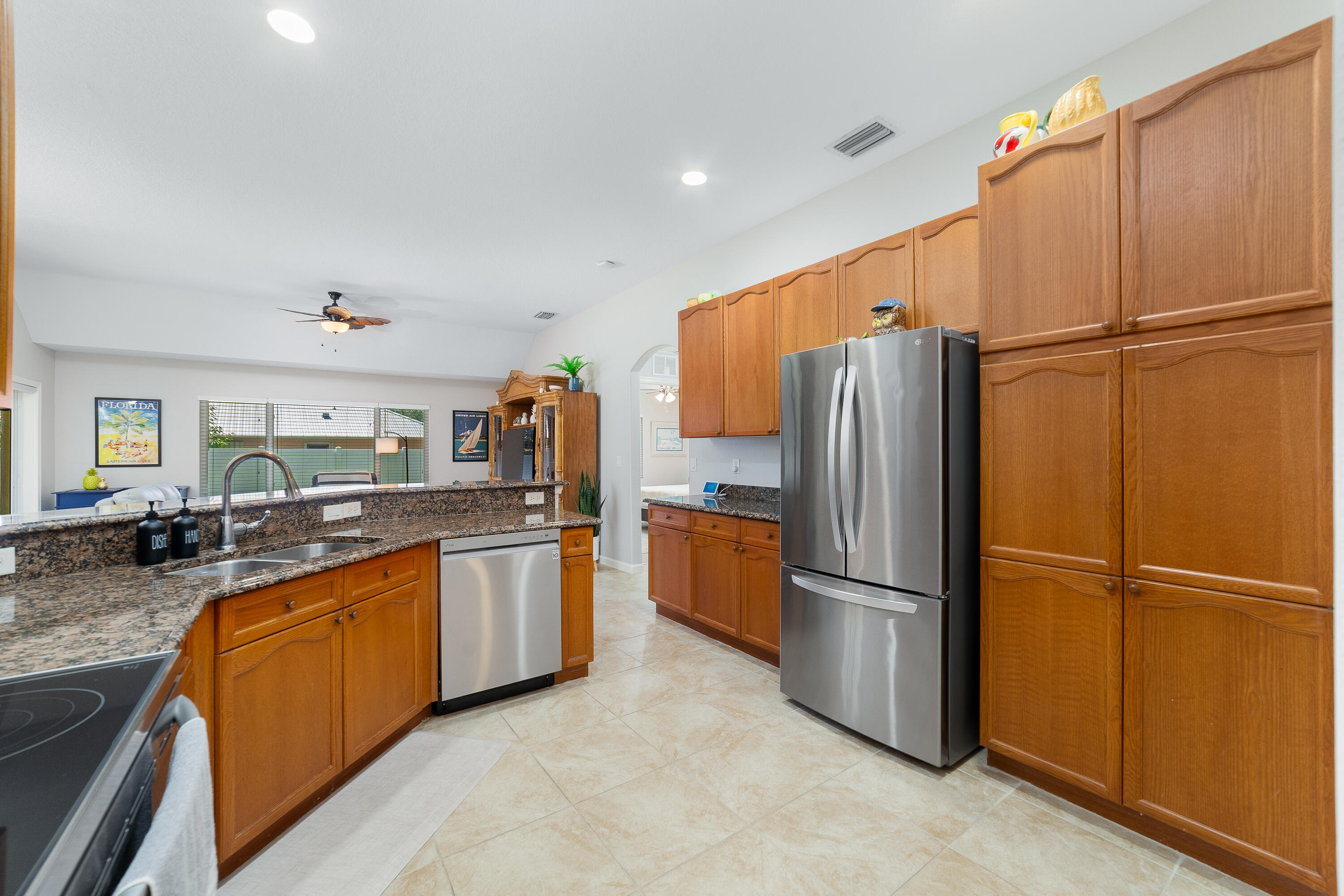 2185 3rd Lane Southwest Vero Beach, FL 32962 - Photo 6 of 32 _DSC0131