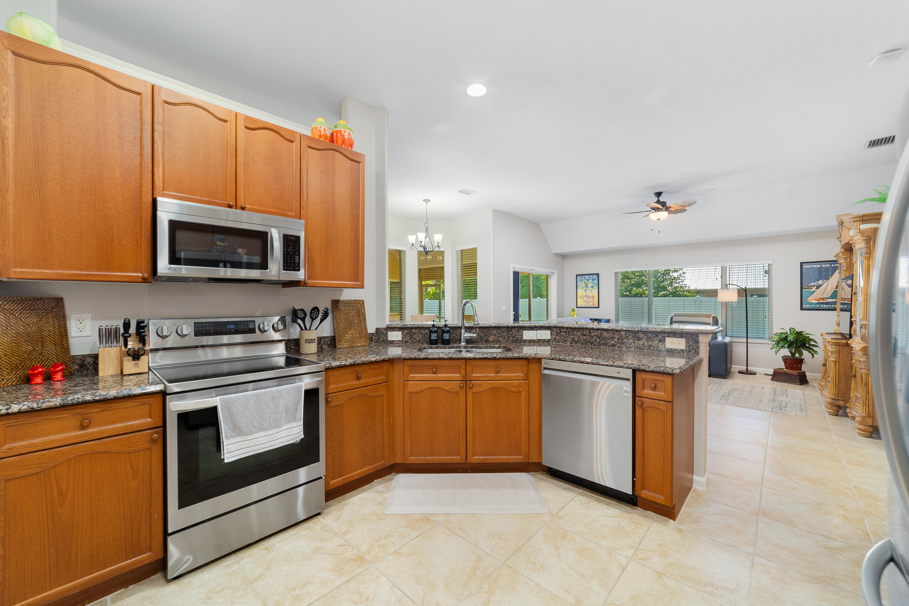 2185 3rd Lane Southwest Vero Beach, FL 32962 - Photo 9 of 32 _DSC0132