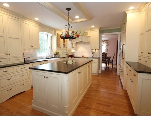 22 Mohave Road Worcester, MA 01606 - Photo 3 of 37