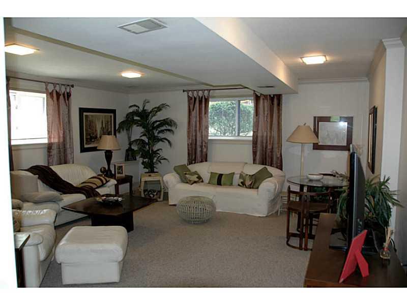 113 Kingsdale Road Churchill, PA 15221 - Photo 14 of 22 Family Room. Large room with crown mouldings