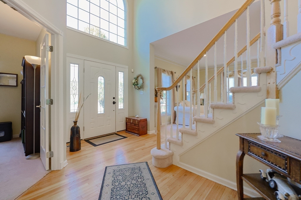 256 Robert Road Marlborough, MA 01752 - Photo 11 of 42 Gallery Image 11
