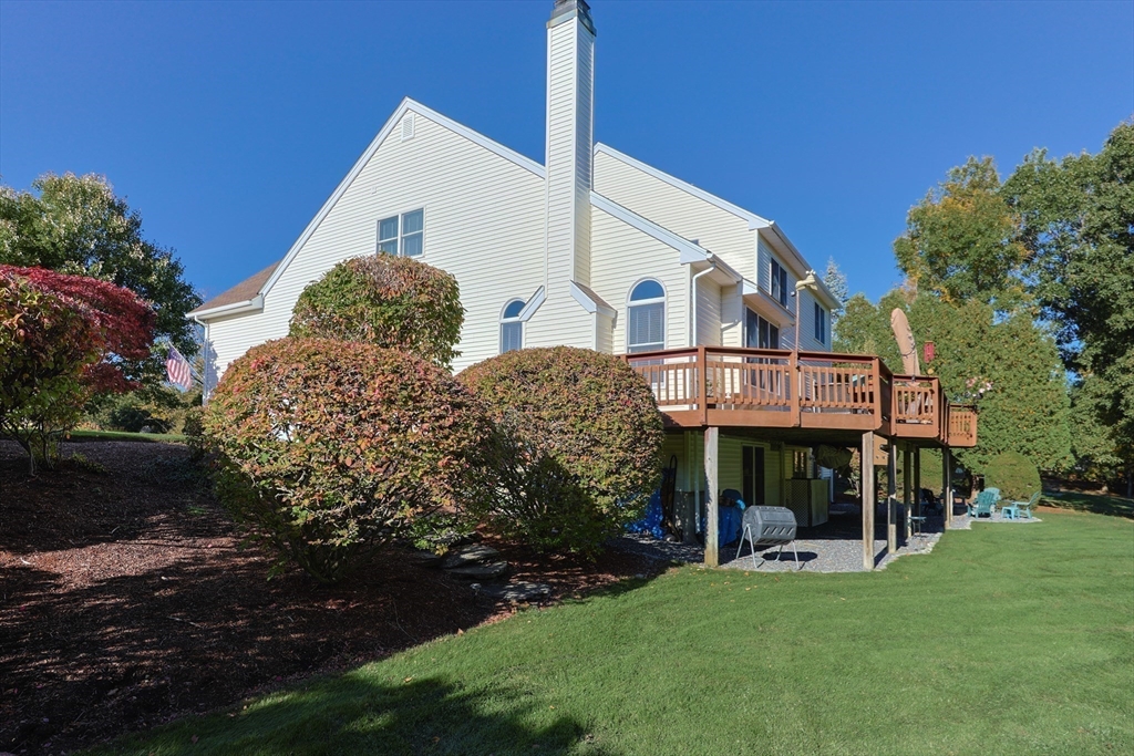256 Robert Road Marlborough, MA 01752 - Photo 15 of 42 Gallery Image 15