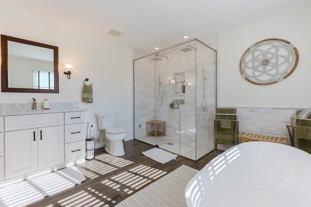 256 Robert Road Marlborough, MA 01752 - Photo 20 of 42 Gallery Image 20