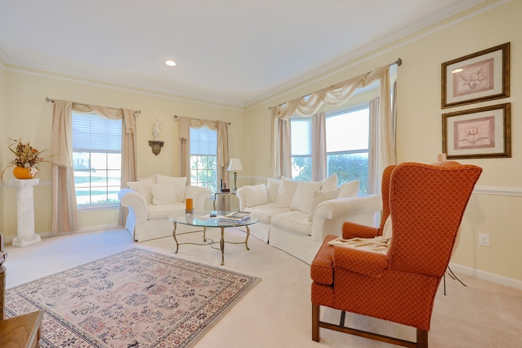 256 Robert Road Marlborough, MA 01752 - Photo 23 of 42 Gallery Image 23