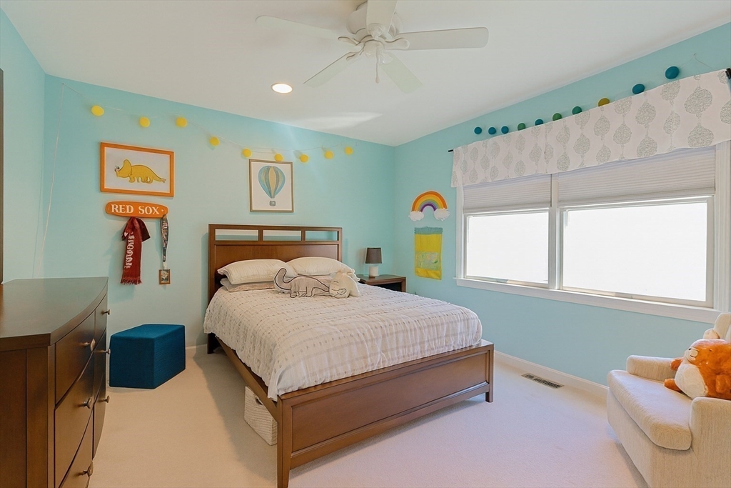 256 Robert Road Marlborough, MA 01752 - Photo 32 of 42 Gallery Image 32
