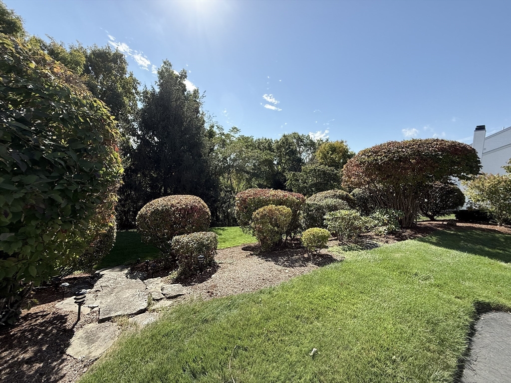256 Robert Road Marlborough, MA 01752 - Photo 40 of 42 Gallery Image 40