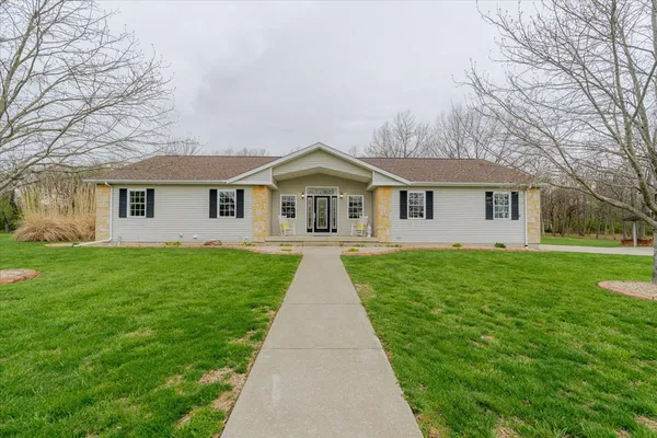 $530,000 | 3275 Tohill Lane, Decatur, IL 62521