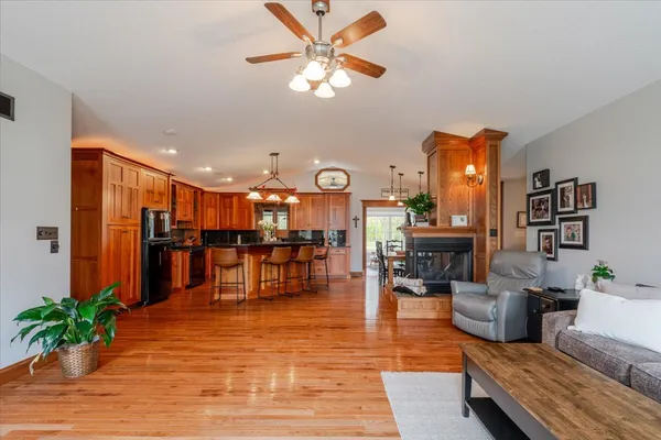 $530,000 | 3275 Tohill Lane, Decatur, IL 62521