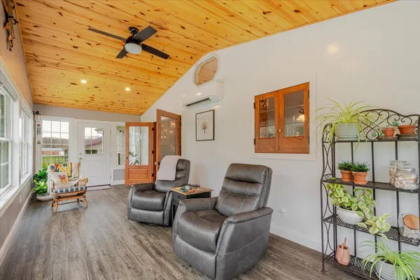 $530,000 | 3275 Tohill Lane, Decatur, IL 62521