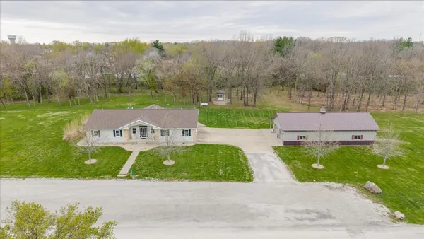 $530,000 | 3275 Tohill Lane, Decatur, IL 62521
