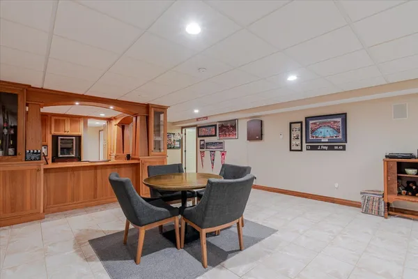 $530,000 | 3275 Tohill Lane, Decatur, IL 62521