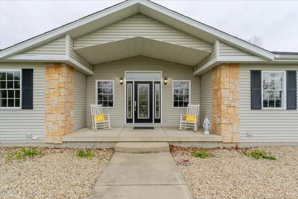 $530,000 | 3275 Tohill Lane, Decatur, IL 62521