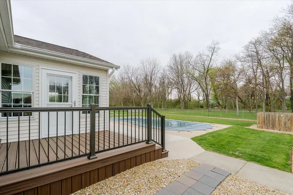 $530,000 | 3275 Tohill Lane, Decatur, IL 62521