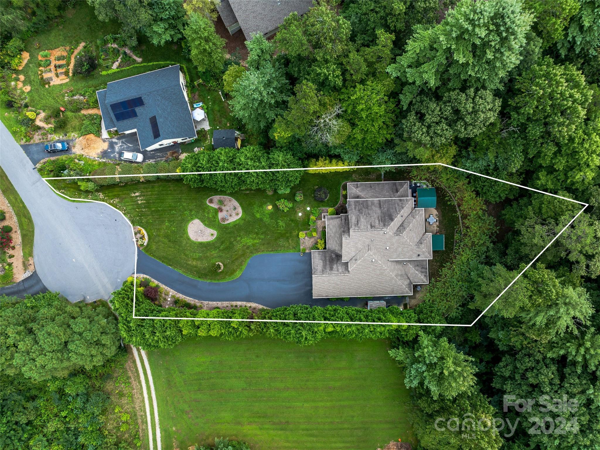 213 Solomon's Cove Road Flat Rock, NC 28731 - Photo 2 of 48 Gallery Image 2