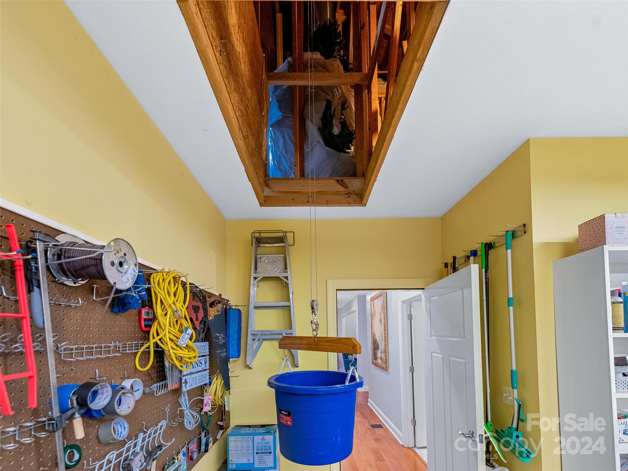 213 Solomon's Cove Road Flat Rock, NC 28731 - Photo 29 of 48 Gallery Image 29