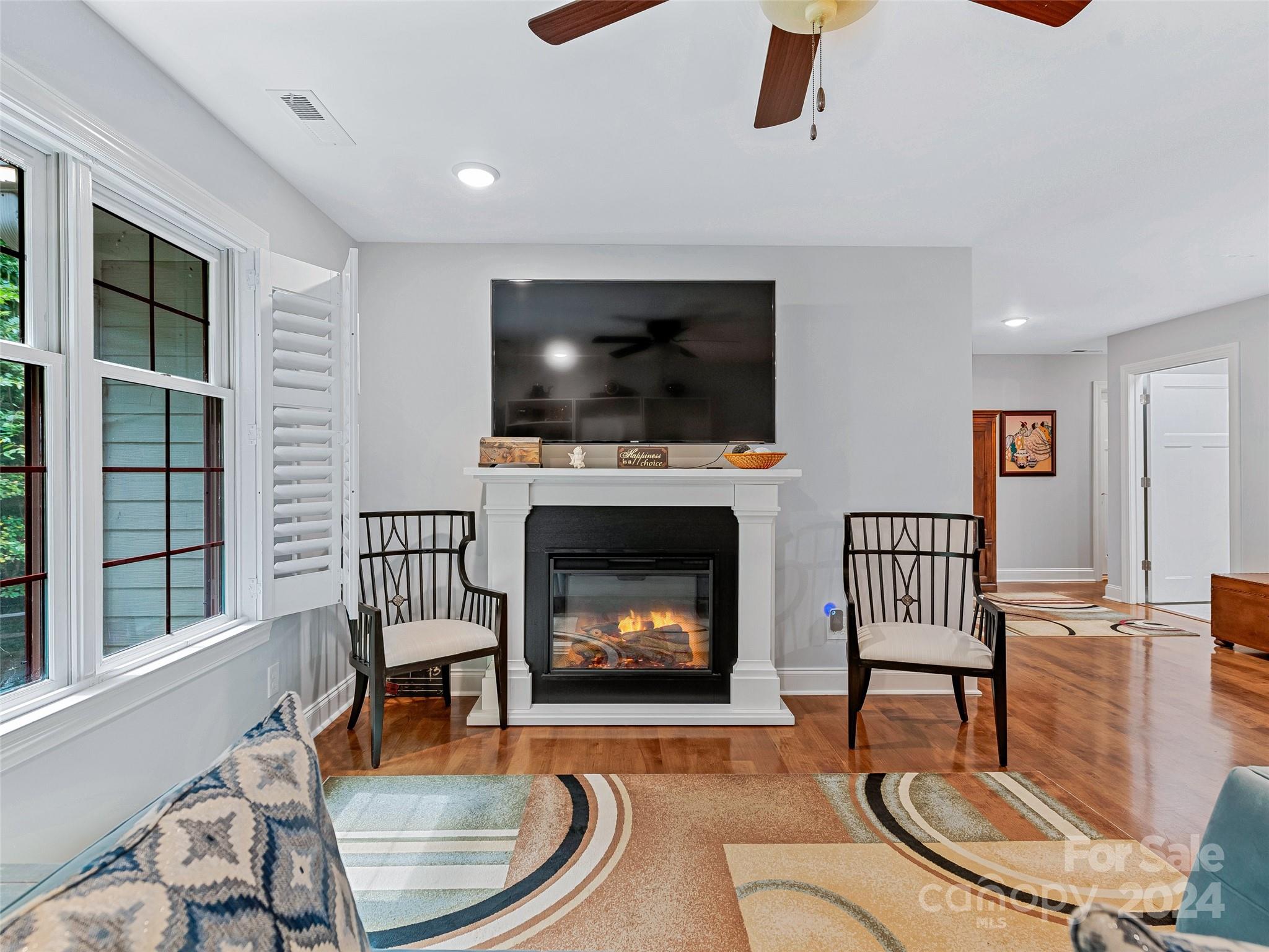 213 Solomon's Cove Road Flat Rock, NC 28731 - Photo 33 of 48 Gallery Image 33