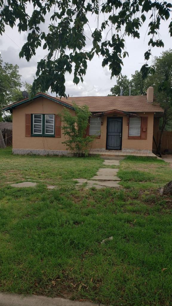 3407 Line Avenue Amarillo, TX 79106 - Photo 1 of 1 3407 line front