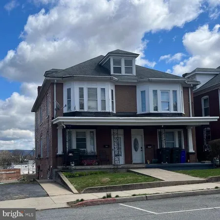 $900 | 610 B North Prospect Street, Hagerstown, MD 21740